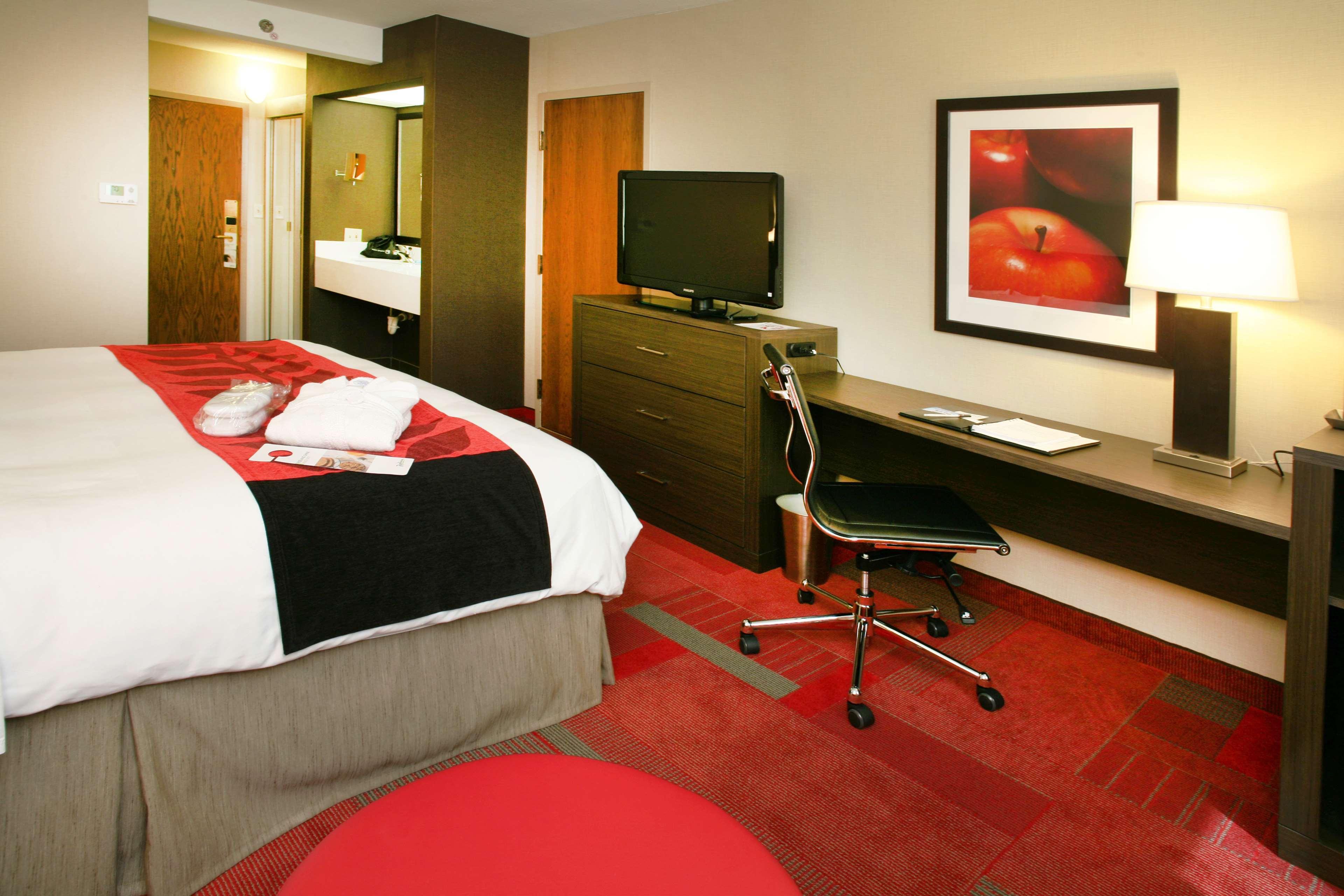 Radisson Hotel Madison Værelse billede