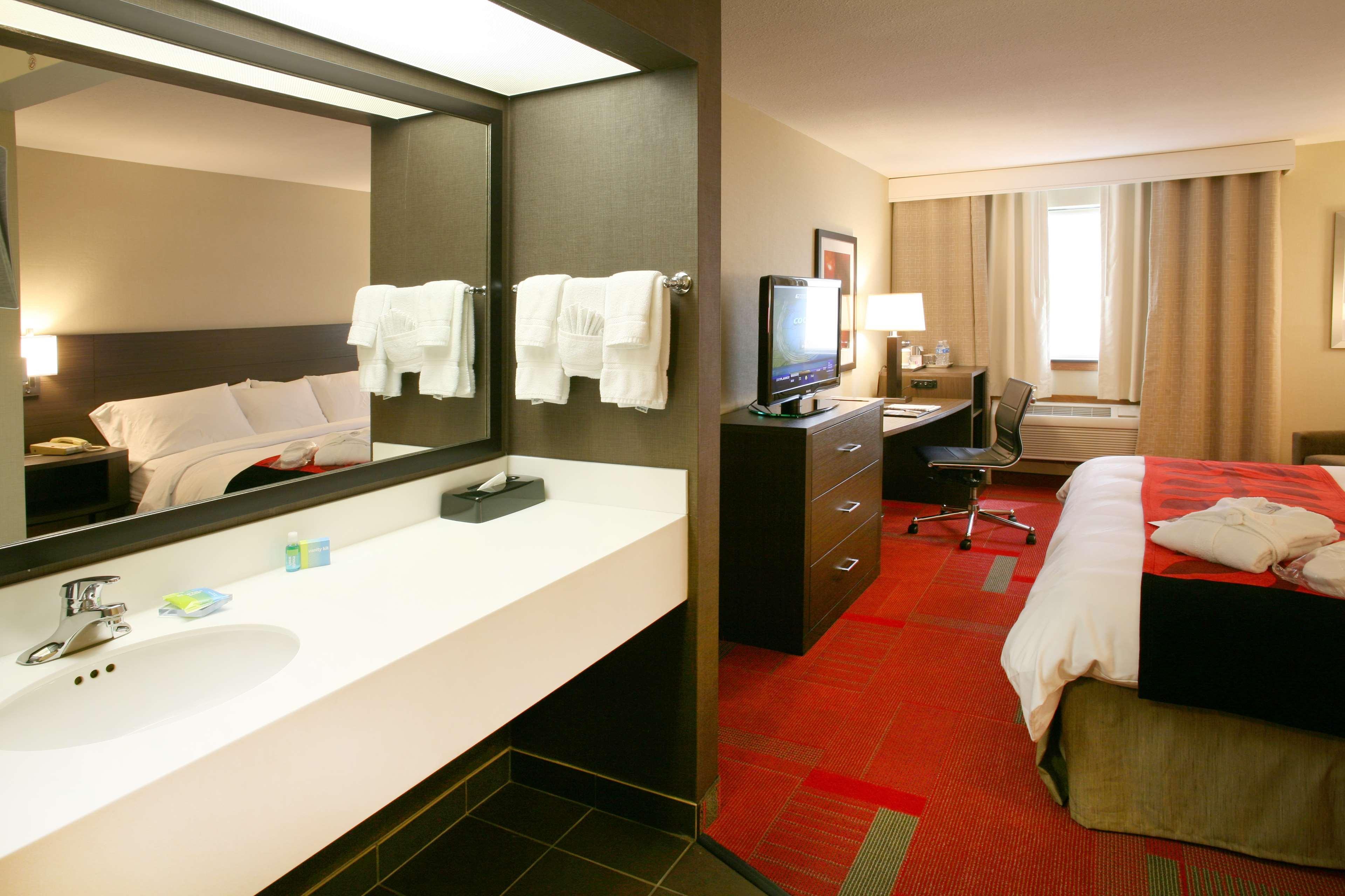 Radisson Hotel Madison Værelse billede