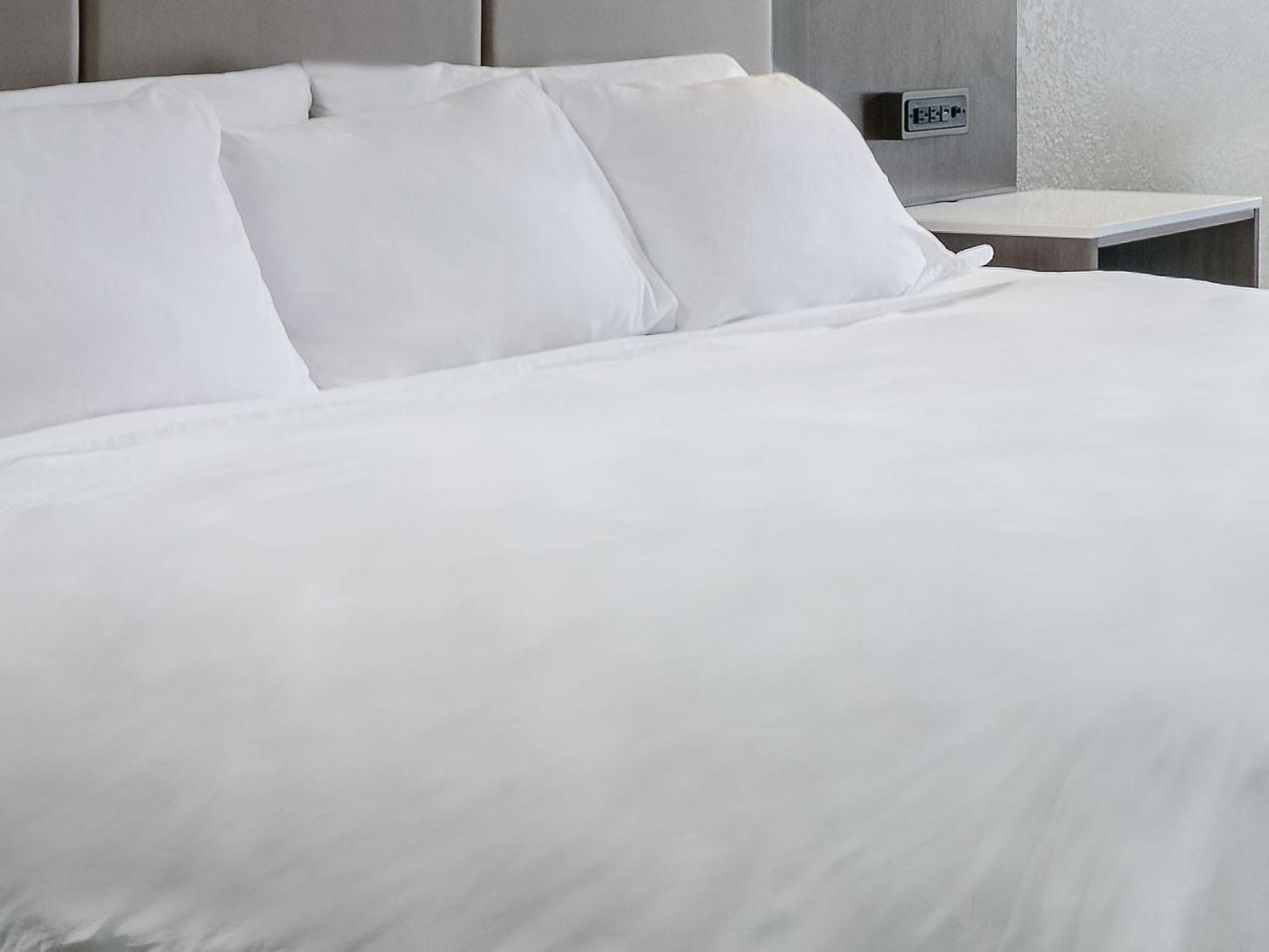Radisson Hotel Madison Eksteriør billede